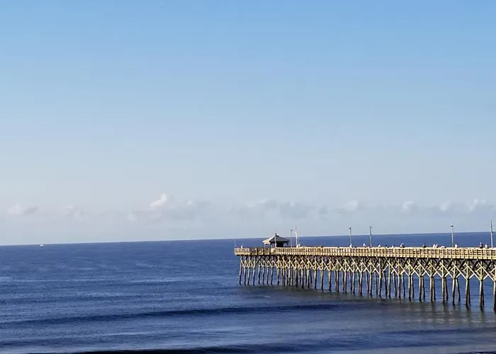 Oak Island Motels