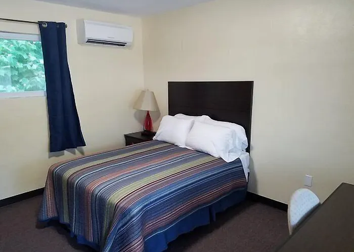 Osceola Motels
