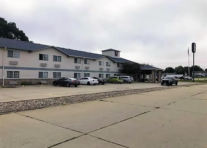 Geneseo Motels
