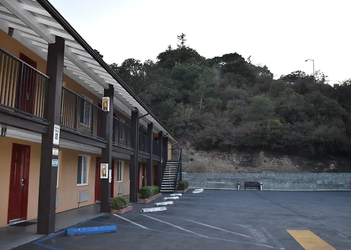 Belmont Motels