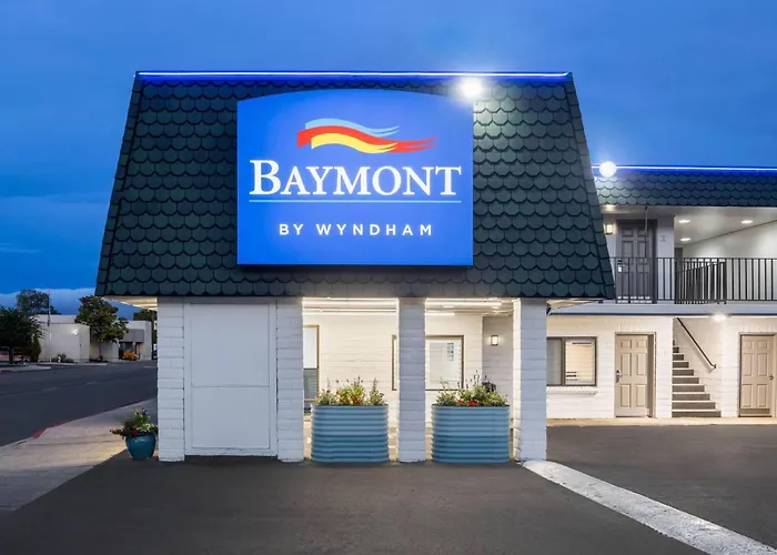Clio Motels
