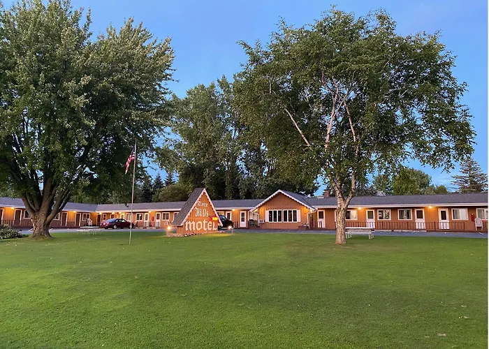 Algoma Motels