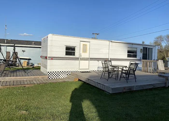 Battle Lake Motels