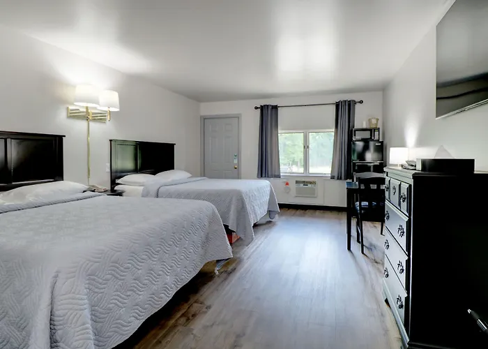 Canaan Motels