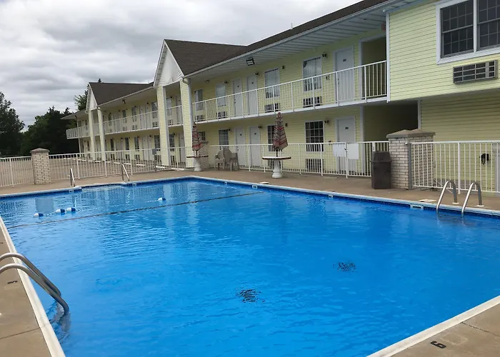 Ozark Motels