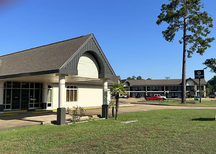 Pineville Motels
