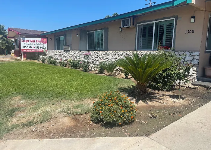 Sanger Motels