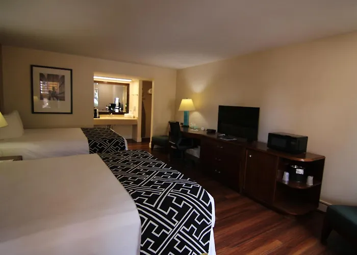 Cedar Key Motels
