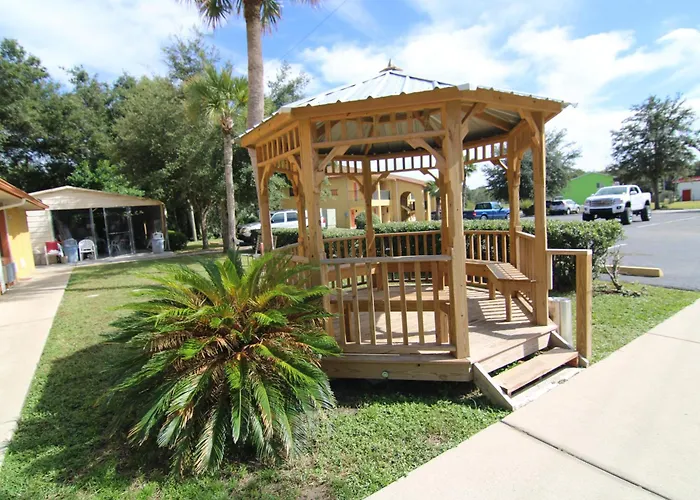 Belleview Motels