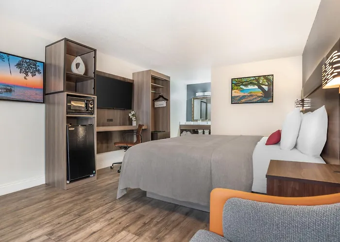 Fairhope Motels