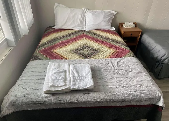 Yellow Springs Motels