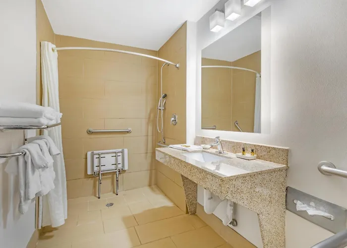 Peachtree City Motels