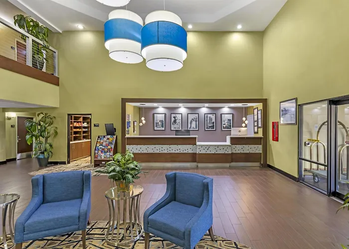 East Point Motels