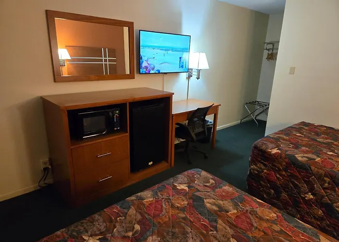 Pipestone Motels