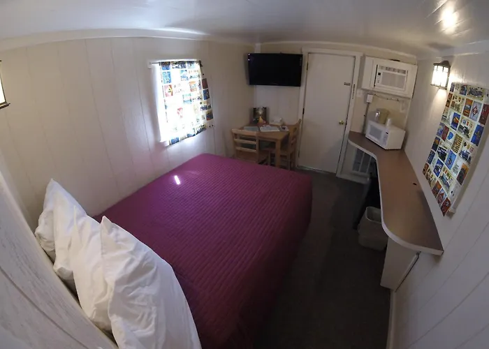 Collegeville Motels
