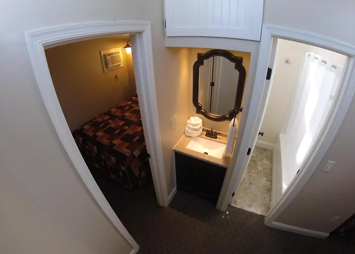 Lansdale Motels