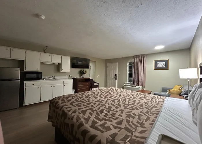Henderson Motels