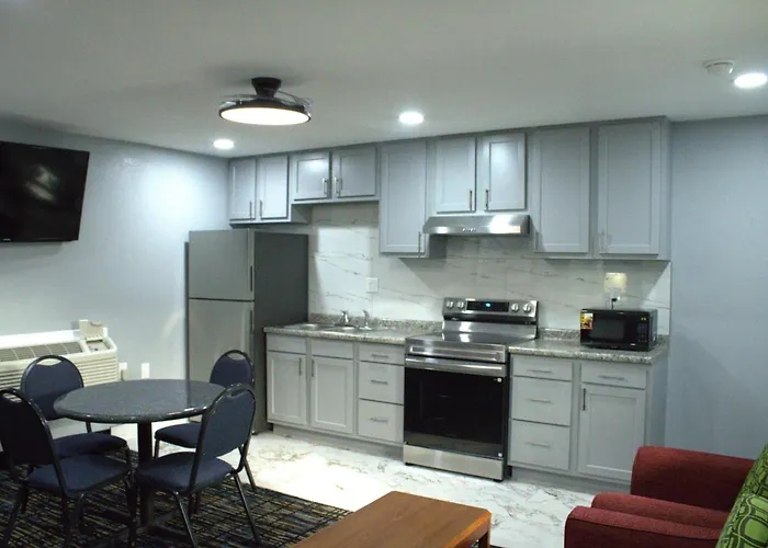 New Albany Motels