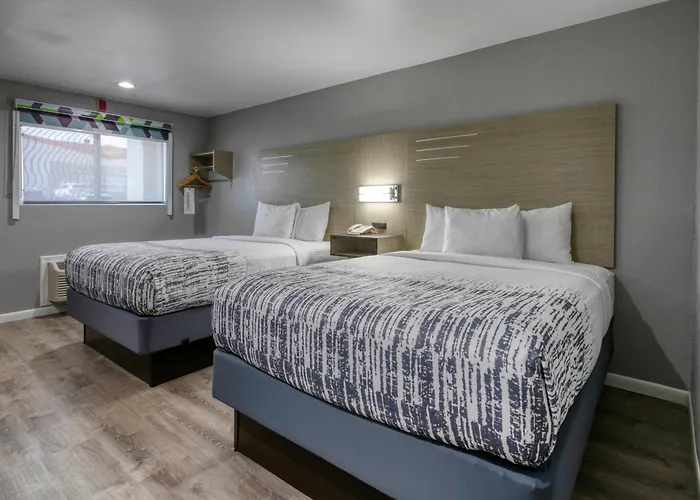 Silver City Motels