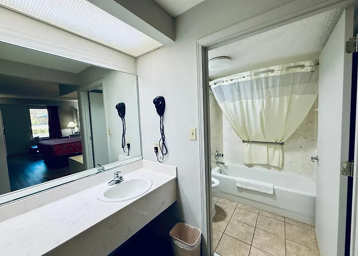 Wetumpka Motels