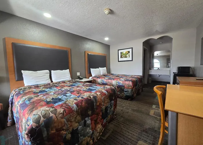 Beaumont Motels