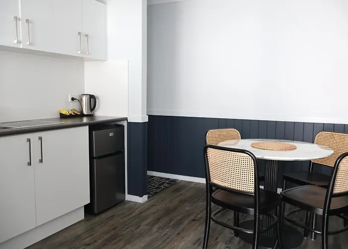 Broadbeach Motels