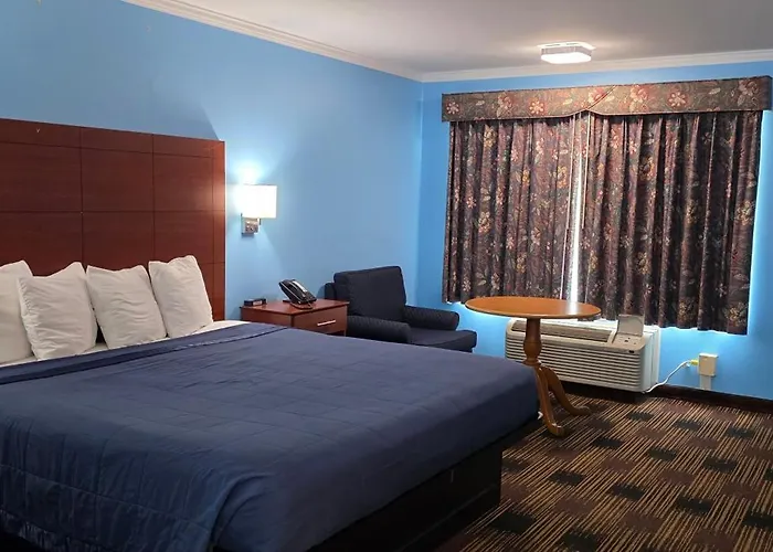 Cudahy Motels
