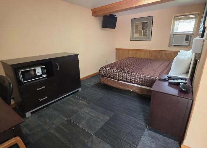 Mount Morris Motels