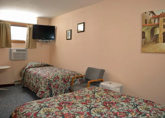 Lamoni Motels