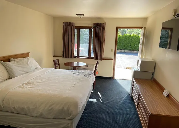 Lemont Motels