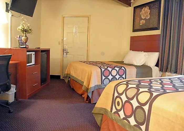 Tupper Lake Motels