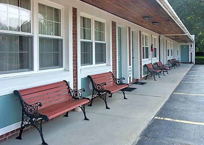 Springfield Motels
