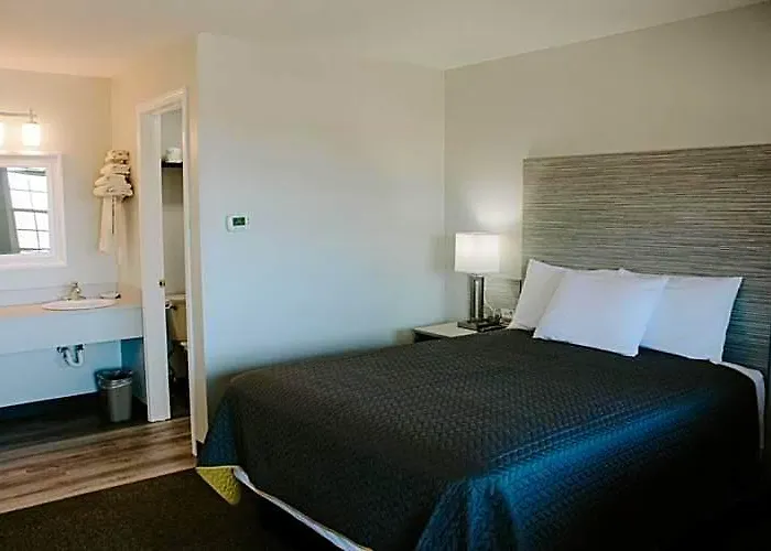 Loudonville Motels