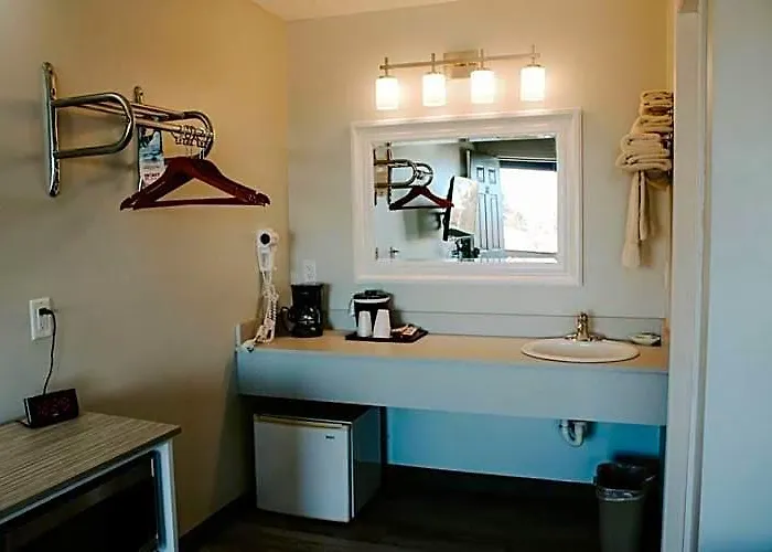 Sugarcreek Motels