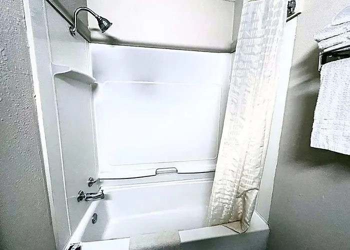 Fort Scott Motels