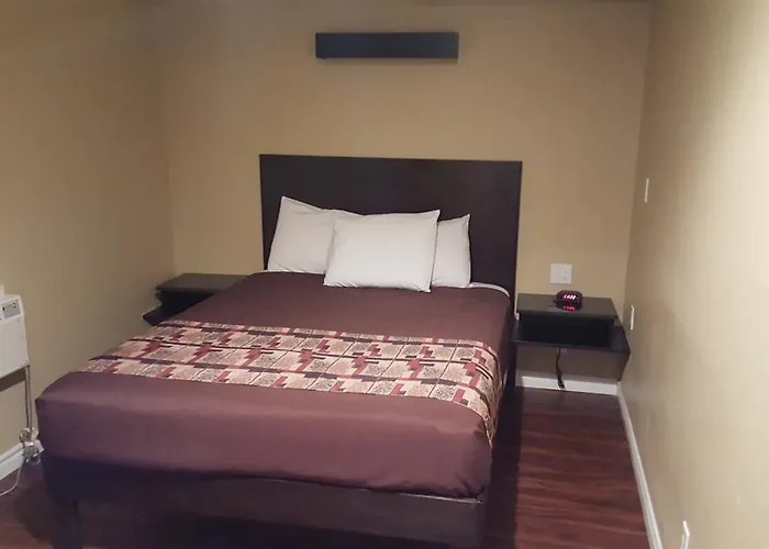 Lake Elsinore Motels