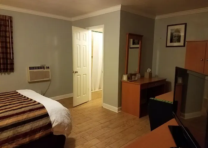Lake Placid Motels