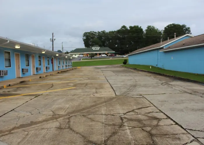 Dadeville Motels