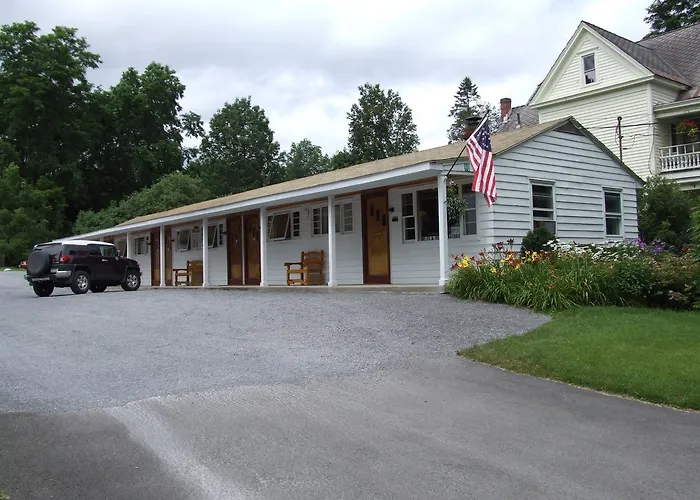 Bainbridge Motels