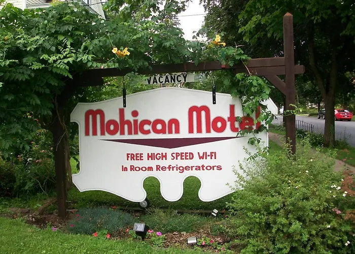 Cobleskill Motels