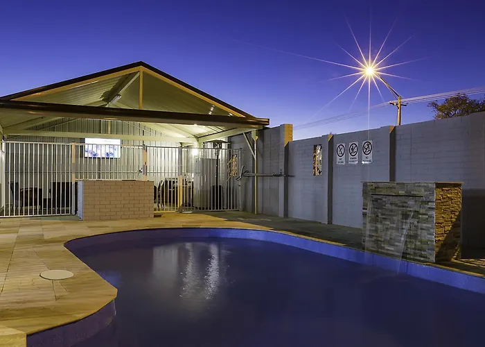 Cobar Motels