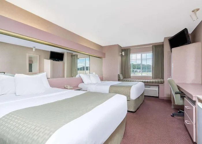 Holmen Motels