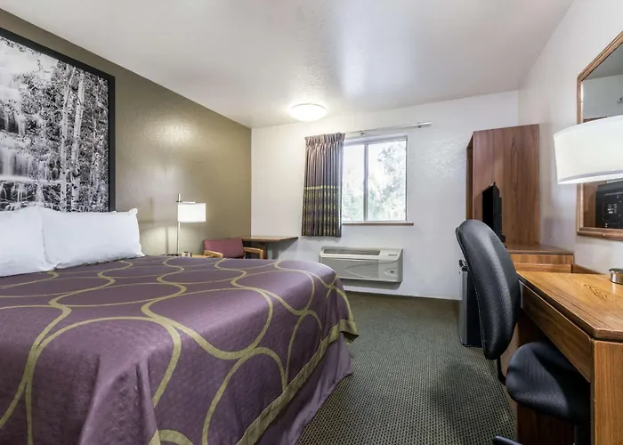 Ronan Motels
