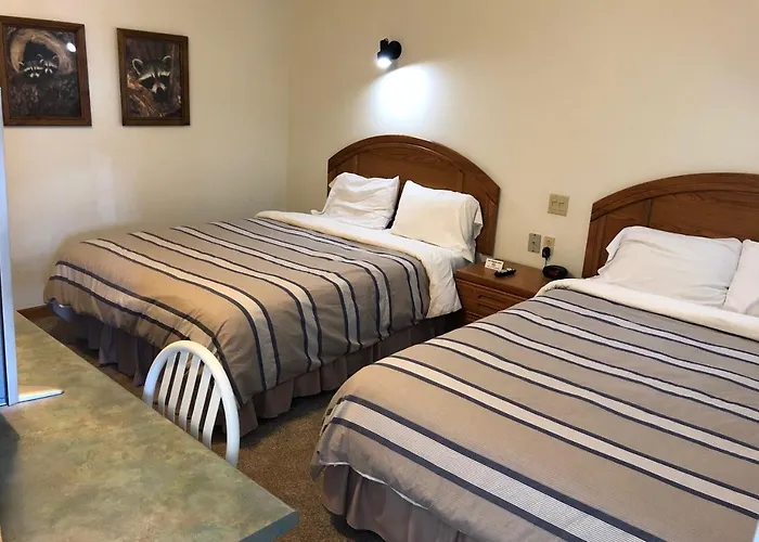 Au Train Motels