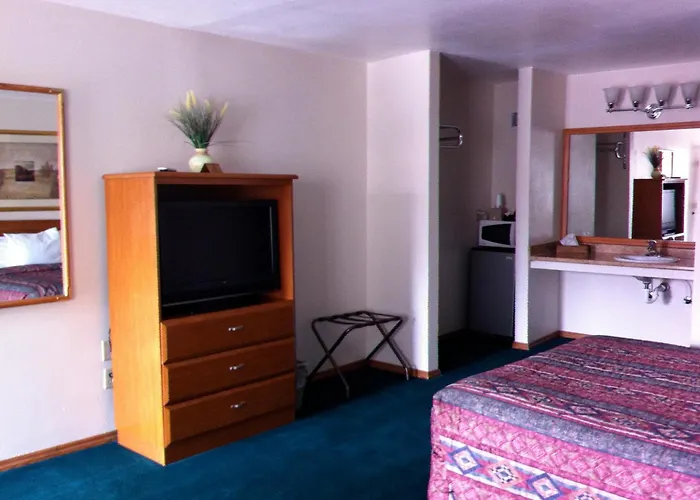 Huntington Motels