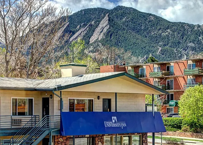 Centennial Motels