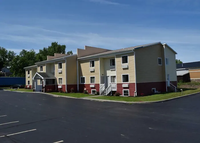 Ontario Center Motels