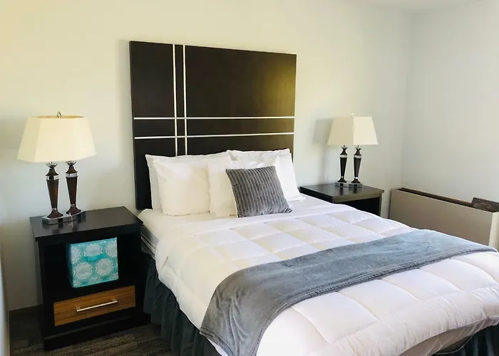 Egg Harbor Motels