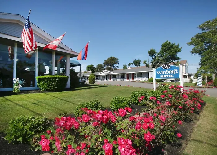West Yarmouth Motels