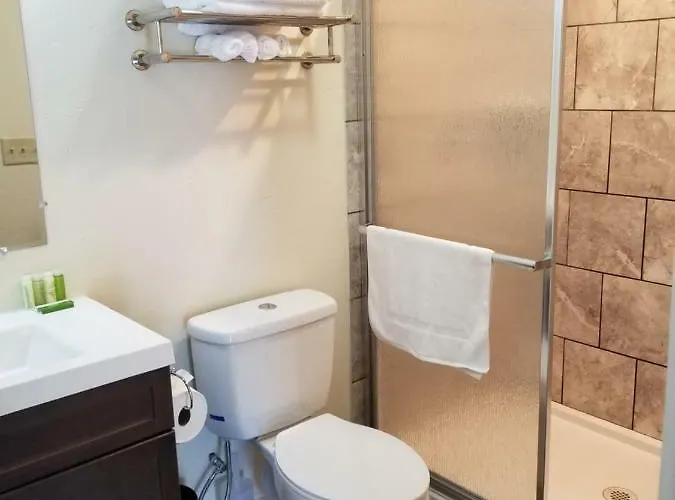 Ligonier Motels
